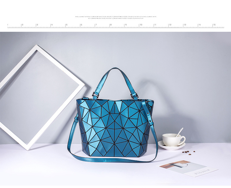 Single shoulder messenger bag